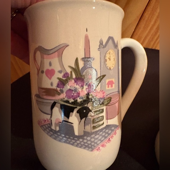 "Country Kitchen" or "Country Cottage" style ceramic mugs vintage set of 2 - Picture 2 of 7